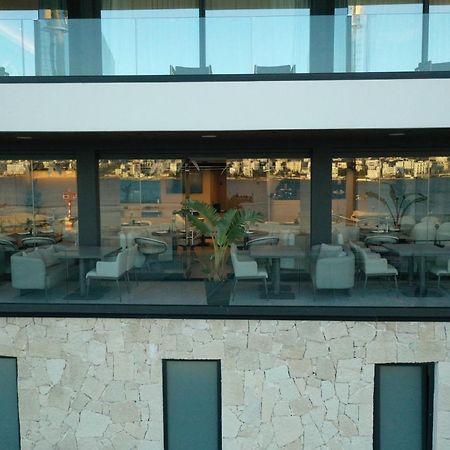 Yacht Premium Hotel Saranda Dış mekan fotoğraf