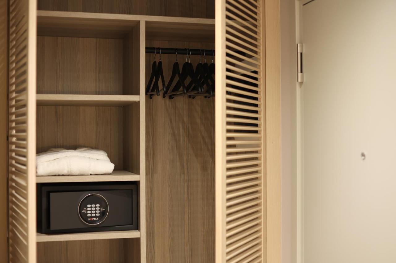 Yacht Premium Hotel Saranda Dış mekan fotoğraf
